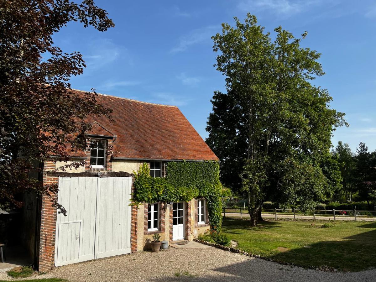 La Maison Du Gardien - Le Prieure Du Preux Sepeaux-Saint-Romain ภายนอก รูปภาพ